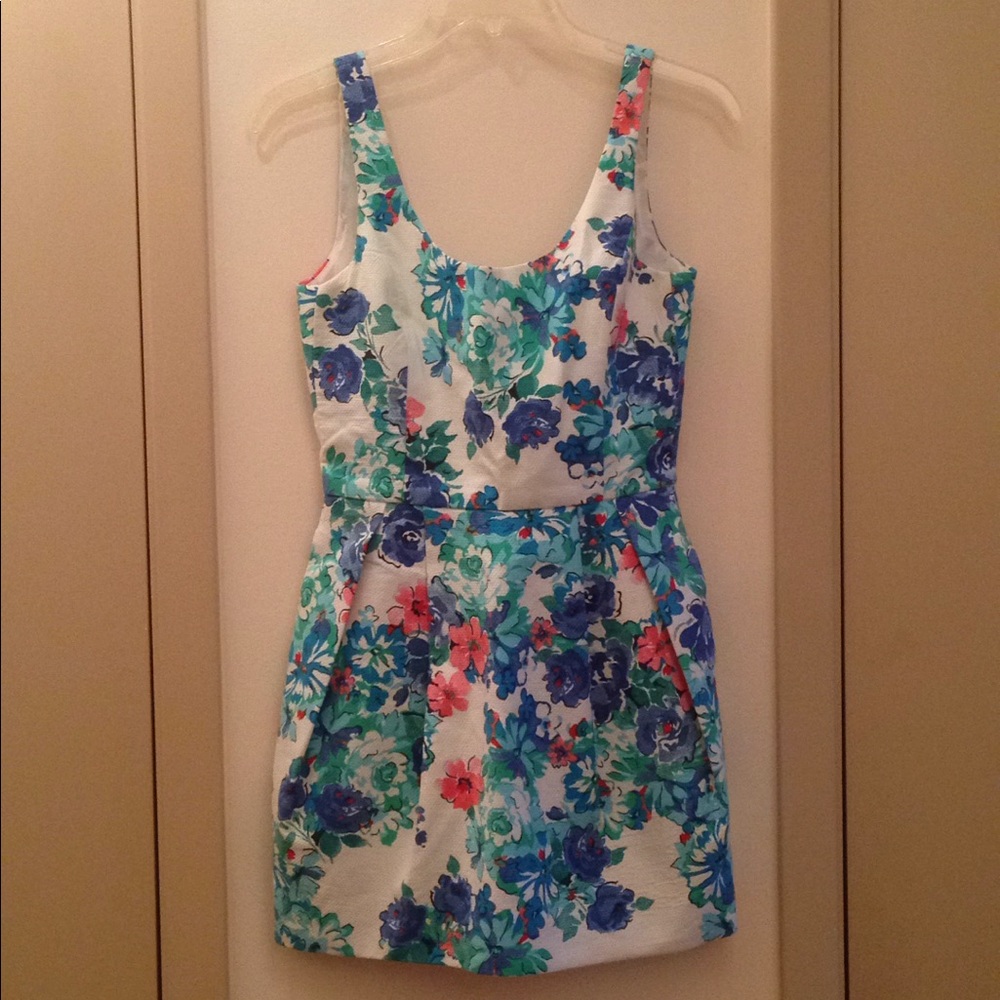 Floral print mini dress